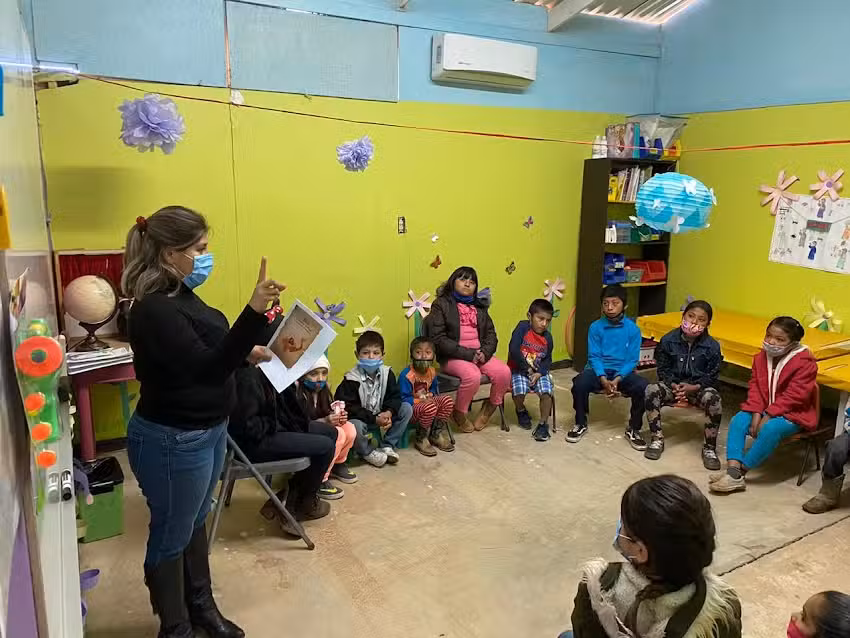 Iglesia Fuente de Vida Ojos Negros