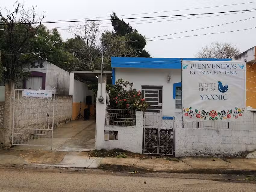 Iglesia Fuente de Vida Yaxnic