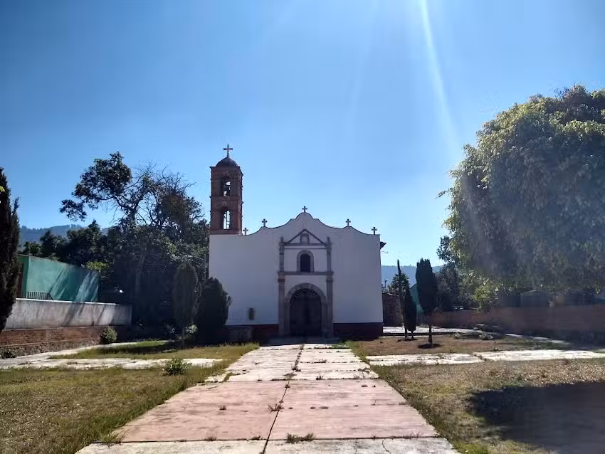 Iglesia Higueras de Guadalupe