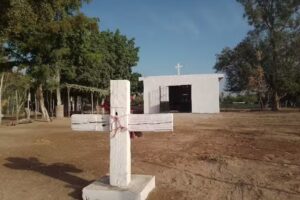 Iglesia ind&iacute;gena San Charbel e Isidro Labrador