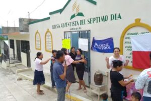 Iglesia jardines del Norte