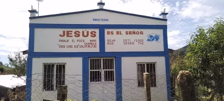 Iglesia, Jes&uacute;s Es El Se&ntilde;or., El pozo.