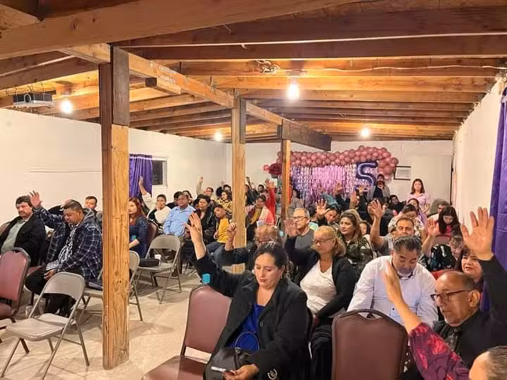 Iglesia Jes&uacute;s Es la Roca