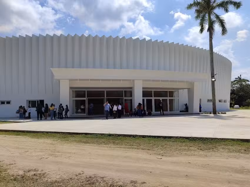 Iglesia Jes&uacute;s La Puerta