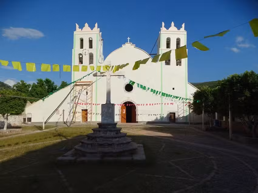 Iglesia &ldquo;Jes&uacute;s Mar&iacute;a y Jos&eacute;&rdquo;
