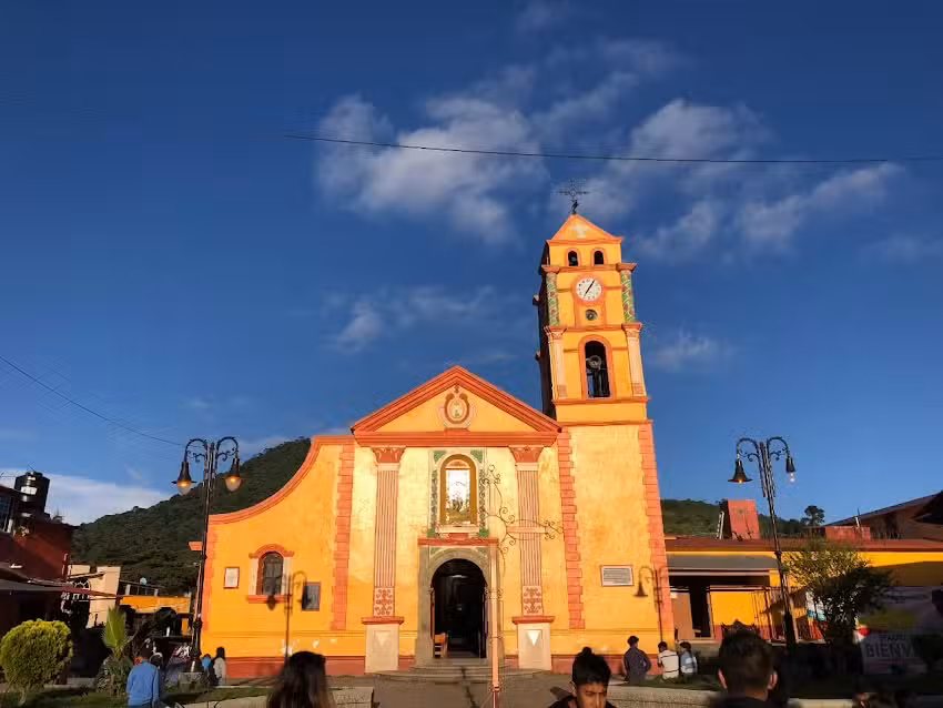 Iglesia La Cruz de Palo