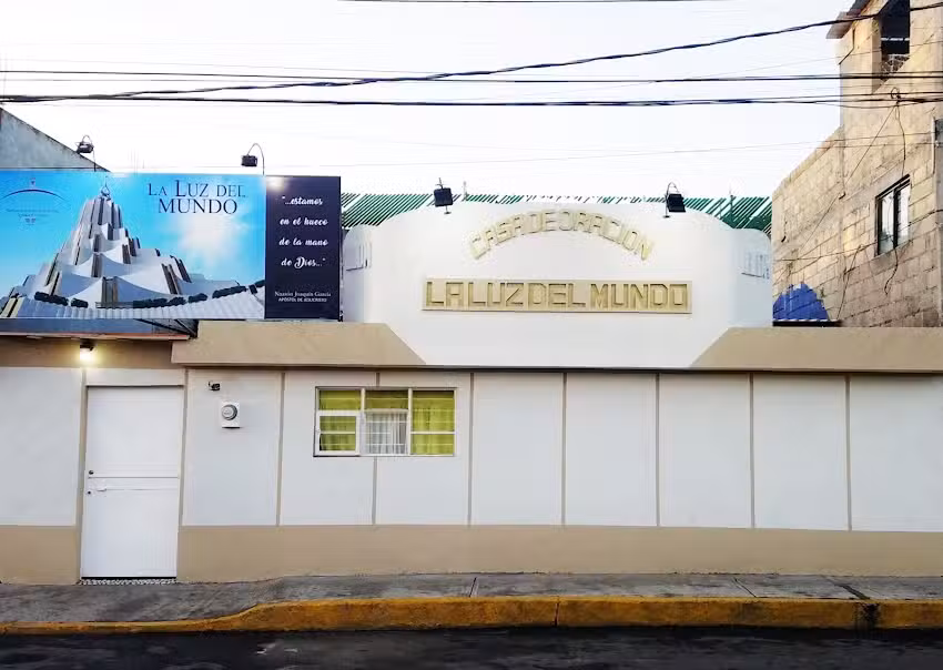 IGLESIA LA LUZ DEL MUNDO