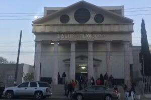 IGLESIA LA LUZ DEL MUNDO