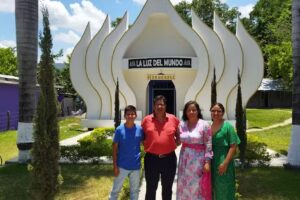 Iglesia La Luz Del Mundo