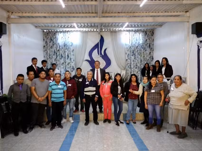 IGLESIA LA LUZ DEL MUNDO