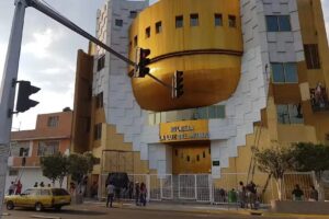 IGLESIA LA LUZ DEL MUNDO