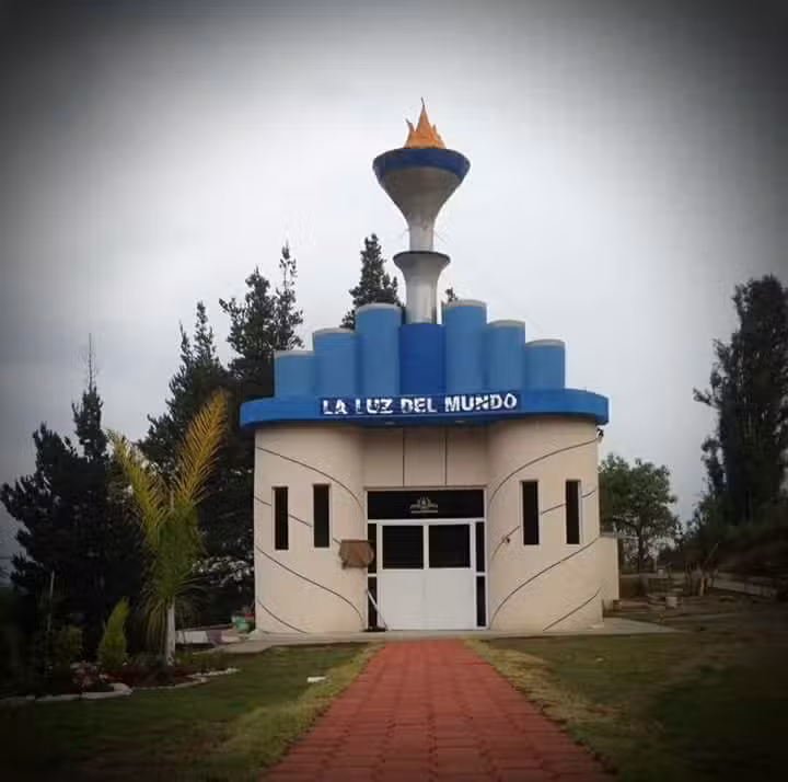 Iglesia La Luz del Mundo ENTHAVI TEMOAYA