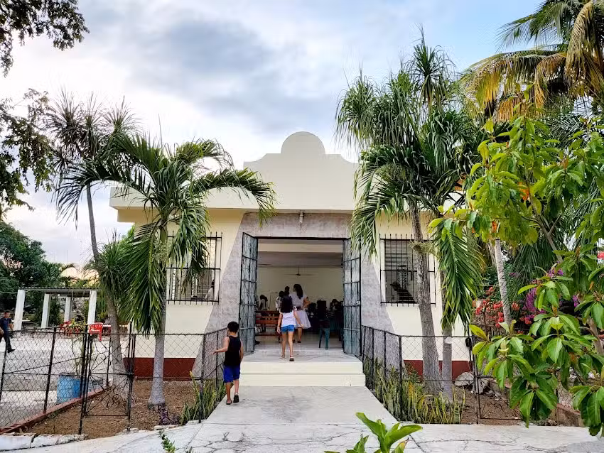 Iglesia la puerta del cielo