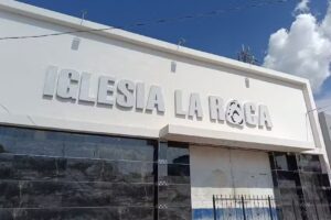 Iglesia La Roca