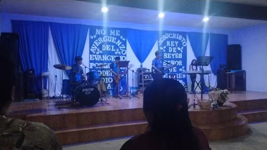 Iglesia La Roca De La Eternidad