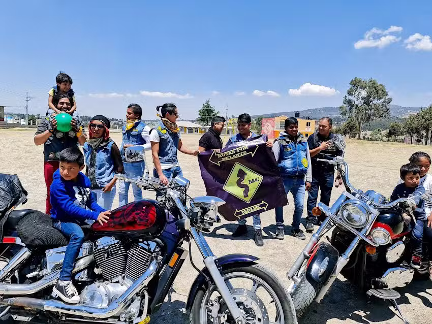 Iglesia Laguna De Tabernillas