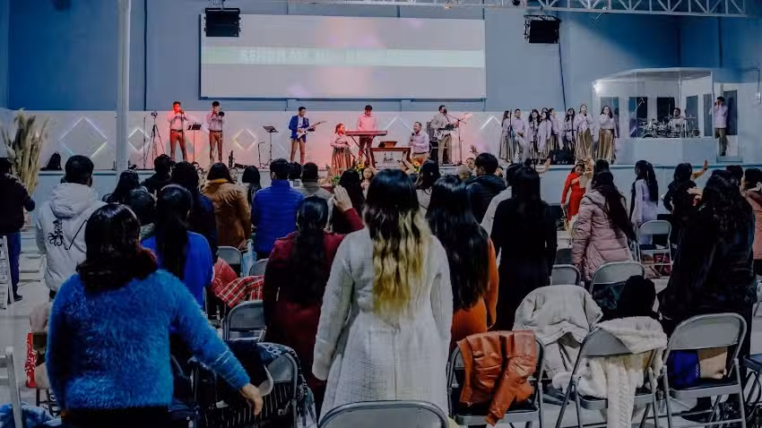 Iglesia Ministerios Elohim Casa Del Padre