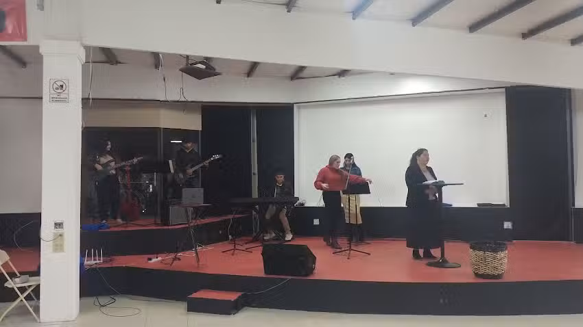 Iglesia Ministerios Roca Viva Asambleas de Dios