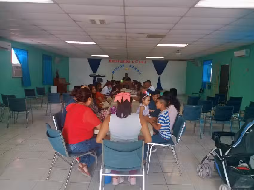 Iglesia Nacional Presbiteriana De M&eacute;xico &ldquo;Sar&oacute;n&rdquo;