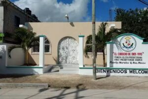 Iglesia Nacional Presbiteriana de Puerto Morelos “El Cordero de Dios Vivo”