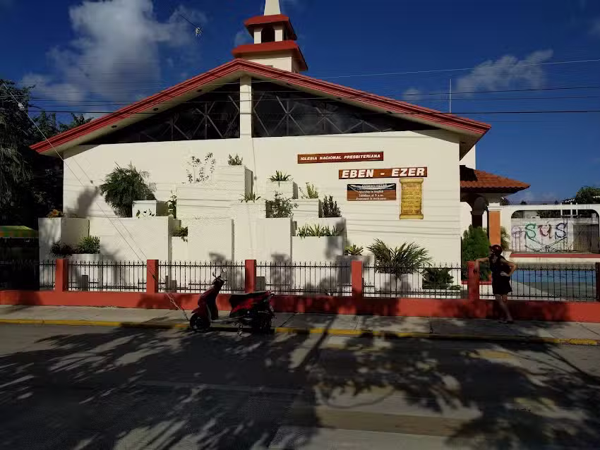 Iglesia Nacional Presbiteriana Eben Ezer