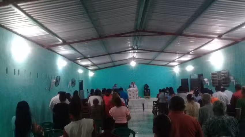 IGLESIA NACIONAL PRESBITERIANA El DIVINO SALVADOR