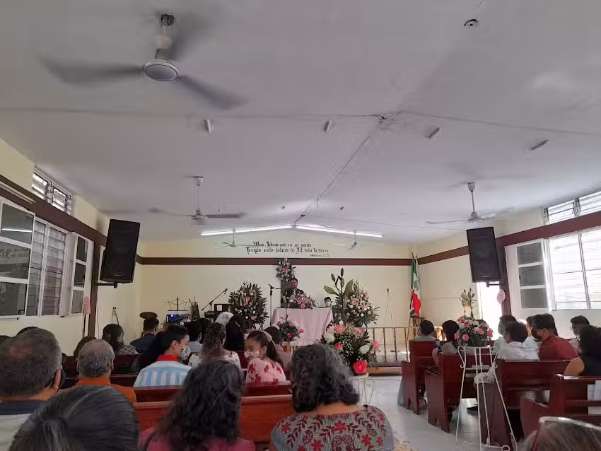 Iglesia Nacional Presbiteriana &ldquo;Fuego Vivo&rdquo;