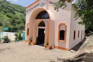 Iglesia Nacional Presbiteriana PE&Ntilde;A DE HOREB