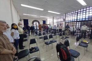 Iglesia Nacional Presbiteriana Puerta de Salvaci&oacute;n