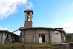 Iglesia Nuestra Se&ntilde;ora de Guadalupe, Piedras Encimadas