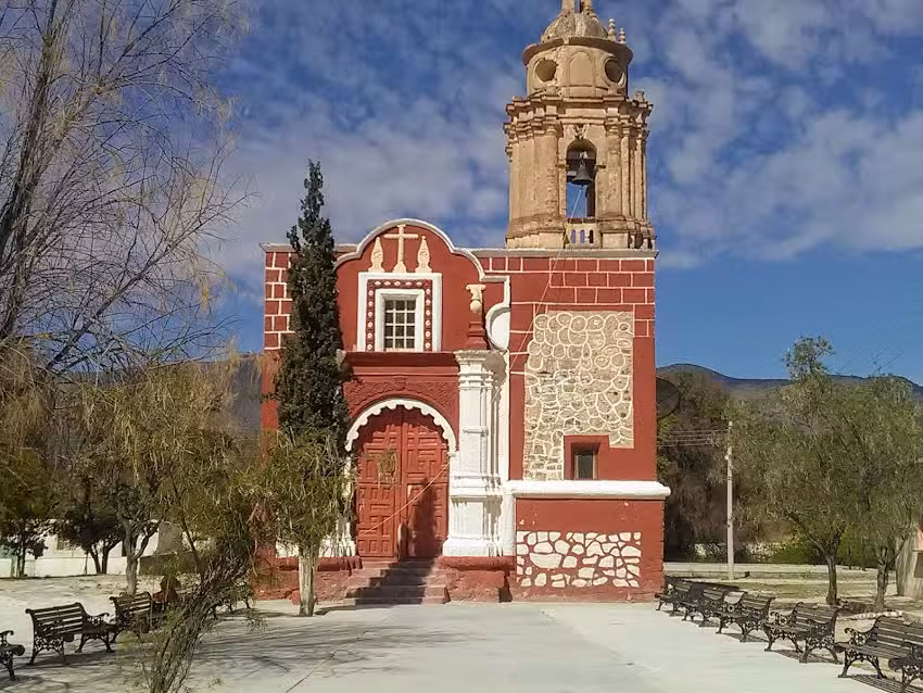 Iglesia Nuestra Se&ntilde;ora de la Salette