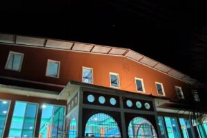 Iglesia palabra miel palma sola