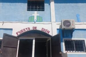 Iglesia puerta de Sion