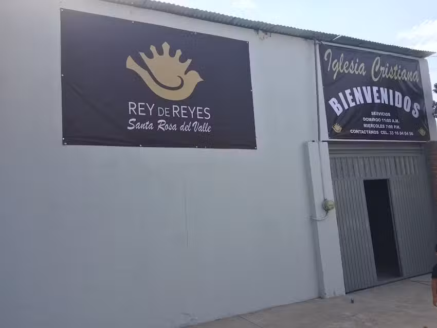 Iglesia Rey de Reyes Santa Rosa Del Valle