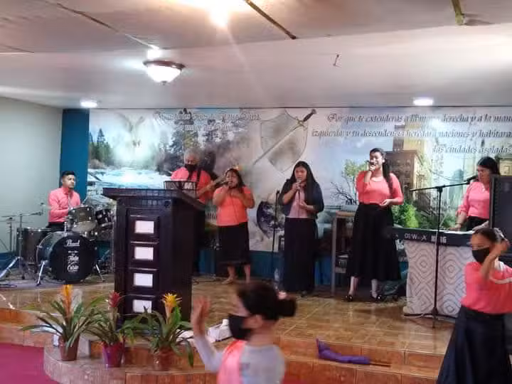 Iglesia R&iacute;os de Agua Viva