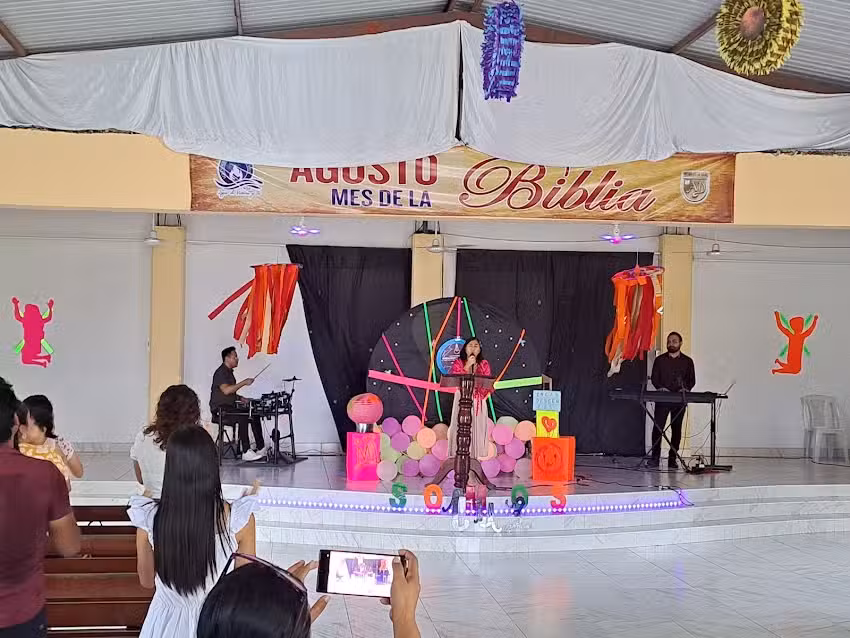 Iglesia R&iacute;os de Agua Viva Asambleas de Dios