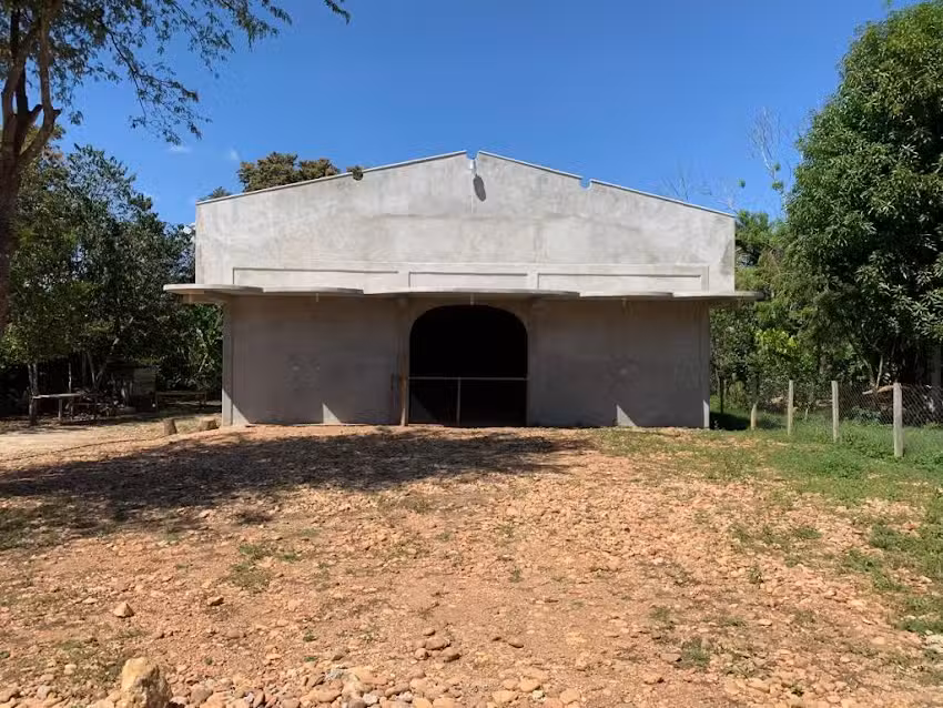 Iglesia &ldquo;Roca de Salvaci&oacute;n&rdquo;