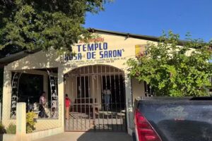 Iglesia Rosa de Sarón