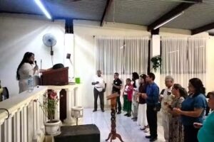 Iglesia Rosa de Saron