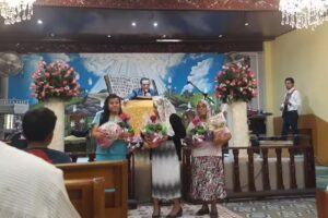 Iglesia Rosa De Saron