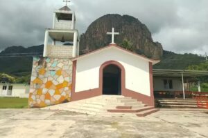 Iglesia San Antonio de Padua El Pe&ntilde;on