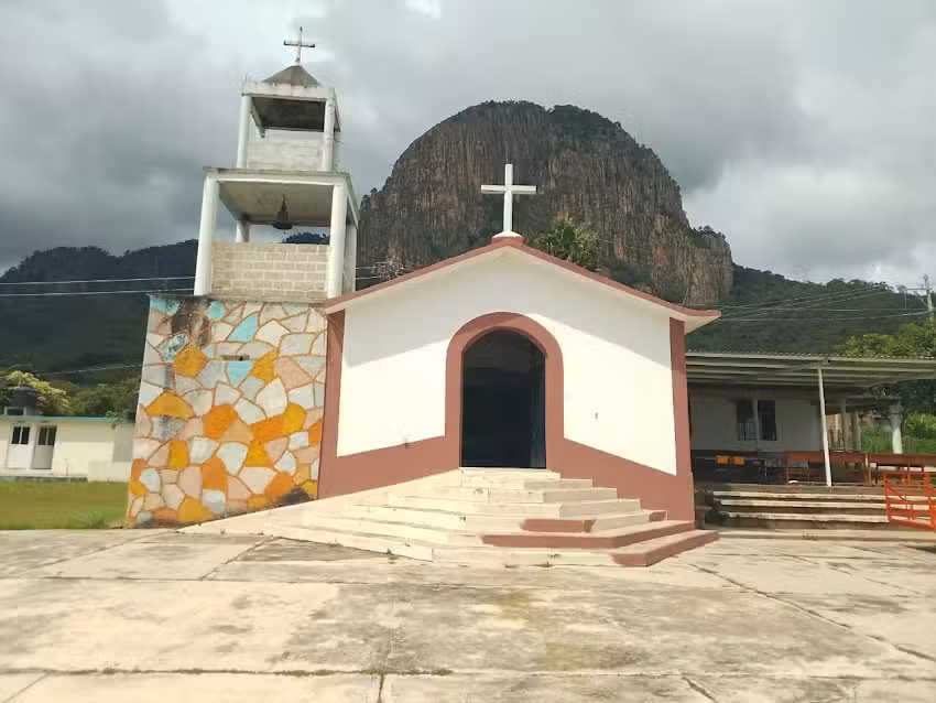 Iglesia San Antonio de Padua El Pe&ntilde;on