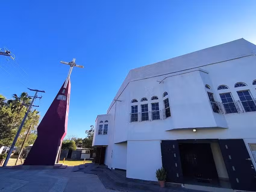 Iglesia San Antonio Mar&iacute;a Claret Nuevo Laredo