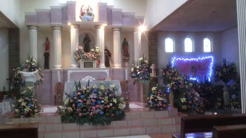 Iglesia San Felipe De Jesus