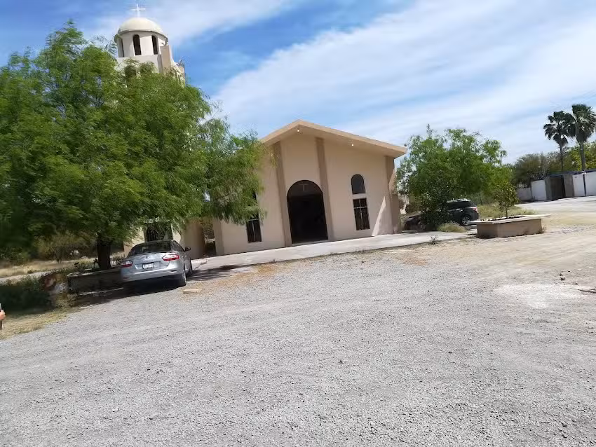 Iglesia San Francisco de As&iacute;s (villas campestres)