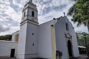 Iglesia San Miguel Arc&aacute;ngel