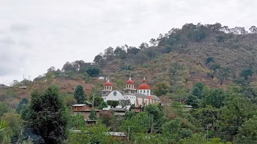 Iglesia San Miguel Arc&aacute;ngel