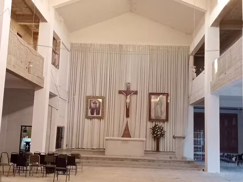 Iglesia San Rafael Guizar y Valencia