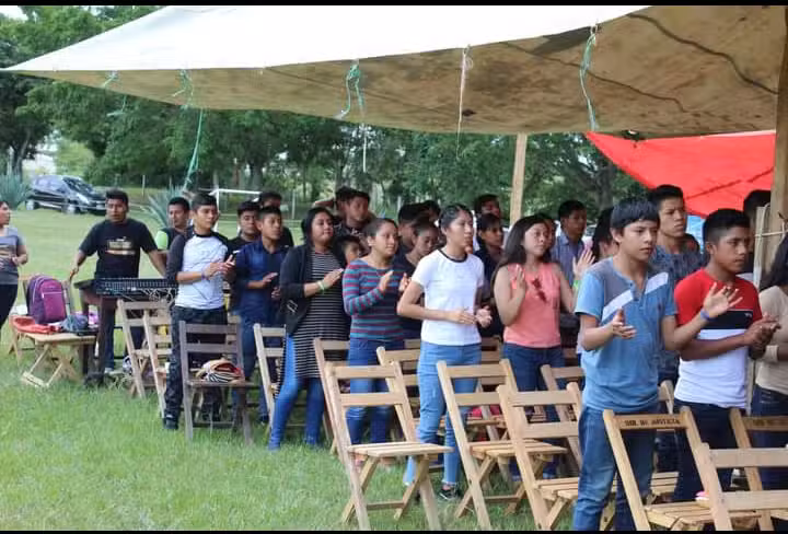 IGLESIA SANIDAD DIVINA (AD).