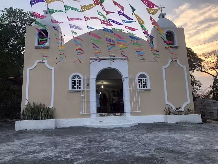 Iglesia Santa Cruz de Chivaniza